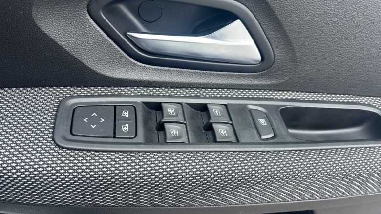 Dacia Sandero 1.0 TCe Comfort 5dr Bi Fuel Hatchback